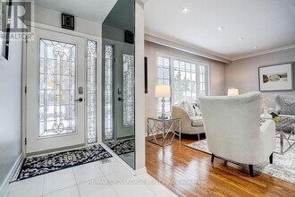 78 Fred Varley Dr in Markham, ON - Building Photo - Building Photo