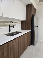 10 Providence Ave in McAllen, TX - Building Photo - Building Photo