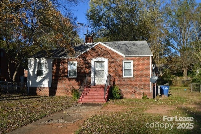 property at 316 Westwood Dr
