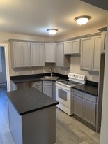 1744 Farmington Ave, Unit Apt 1 Apartments