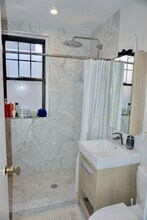 370 Chestnut Hill Ave, Unit 34 in Boston, MA - Building Photo - Building Photo