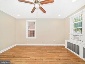 4215 Dix St NE, Unit Apt 1 in Washington, DC - Foto de edificio - Building Photo