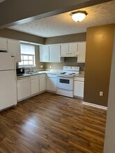 511 Mansion St, Unit 503 in Wetumpka, AL - Foto de edificio - Building Photo