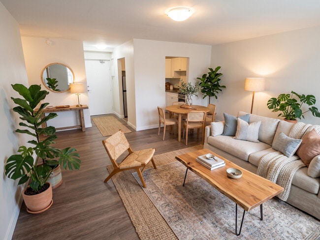 Sandwich Street Apartments