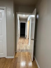 11430 Ptarmigan Dr, Unit B in Austin, TX - Foto de edificio - Building Photo