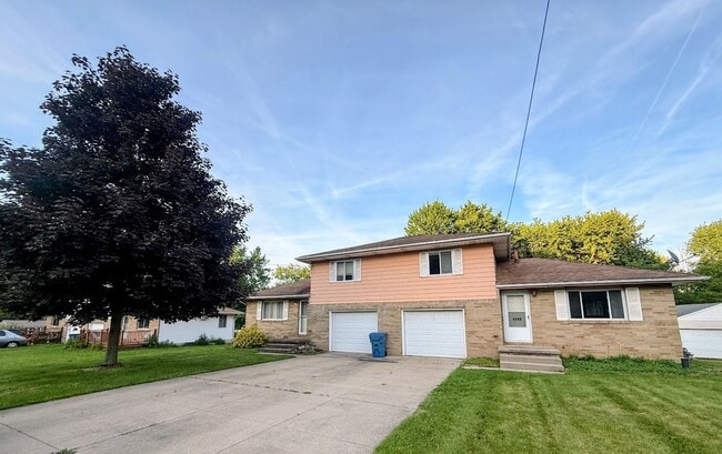 property at 4545-4549 Cynthia Dr
