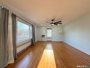 228 Jennings Rd in Fairfield, CT - Building Photo - Building Photo