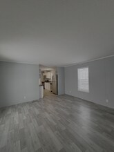 352 Trillum Trail in Oxford, MI - Building Photo - Building Photo