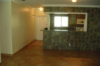 160 NW 70th St-Unit -2050 in Boca Raton, FL - Building Photo - Building Photo