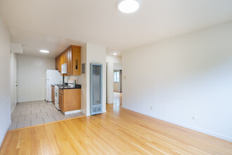 2025 Francisco St. in Berkeley, CA - Building Photo - Interior Photo