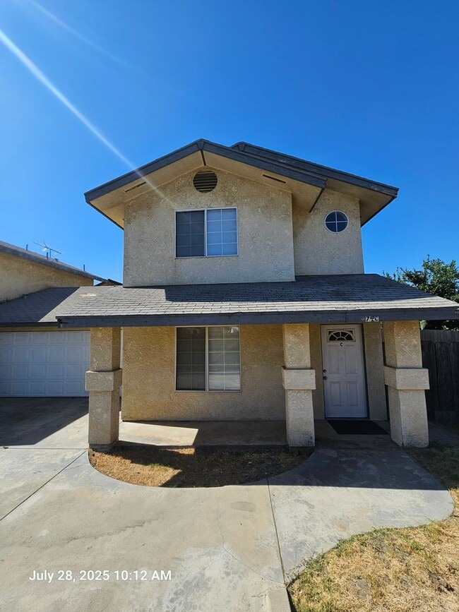property at 471 S Laspina St