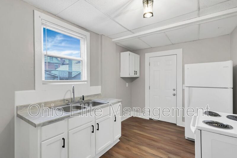 1038 Forest St in Columbus, OH - Building Photo