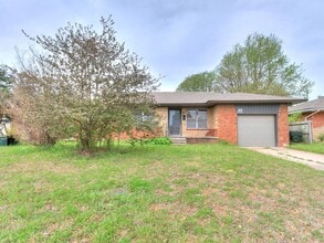 721 E Bouse Dr in Midwest City, OK - Building Photo - Building Photo