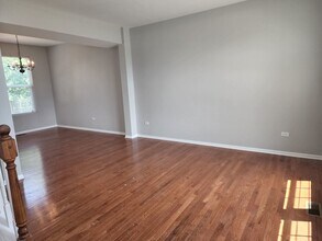 1546 Clear Dr in Bolingbrook, IL - Building Photo - Building Photo