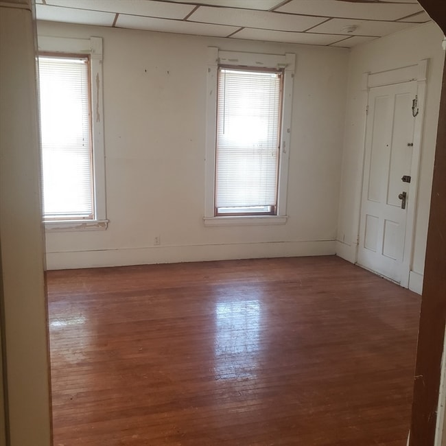 213 Lincoln St in Worcester, MA - Foto de edificio - Building Photo