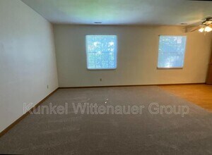 1809 Jamestown Rd in Swansea, IL - Building Photo - Building Photo