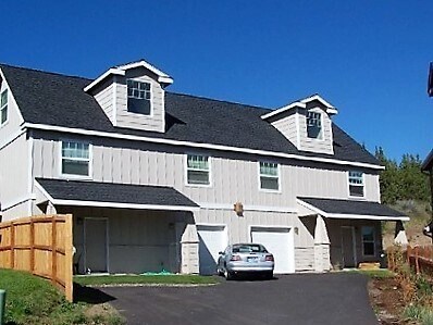 1785 NE Lotus Dr in Bend, OR - Building Photo