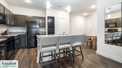 14006 Potranco Rd in San Antonio, TX - Building Photo - Building Photo