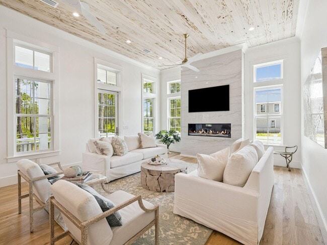 262 Climbing Rose Wy in Santa Rosa Beach, FL - Building Photo - Building Photo