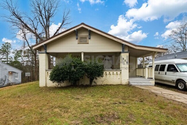 529 Telford Ln in Birmingham, AL - Foto de edificio - Building Photo