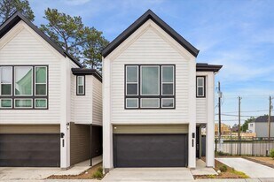 1117 Highland Square Ln in Houston, TX - Building Photo