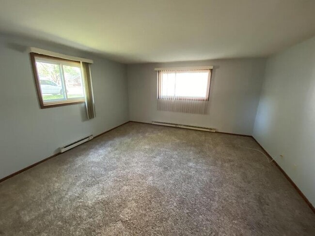 property at 243 N 1st St