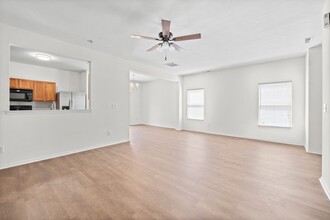 7408 Loyalist St in Charlotte, NC - Building Photo - Building Photo