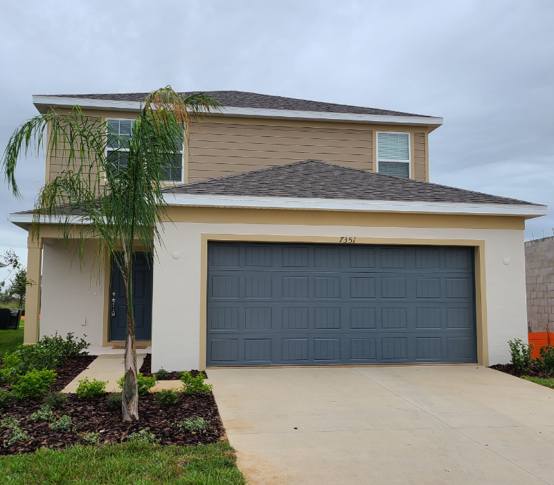 7351 Catania Lp in Clermont, FL - Building Photo