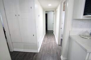 550 Graves Ave in El Cajon, CA - Building Photo