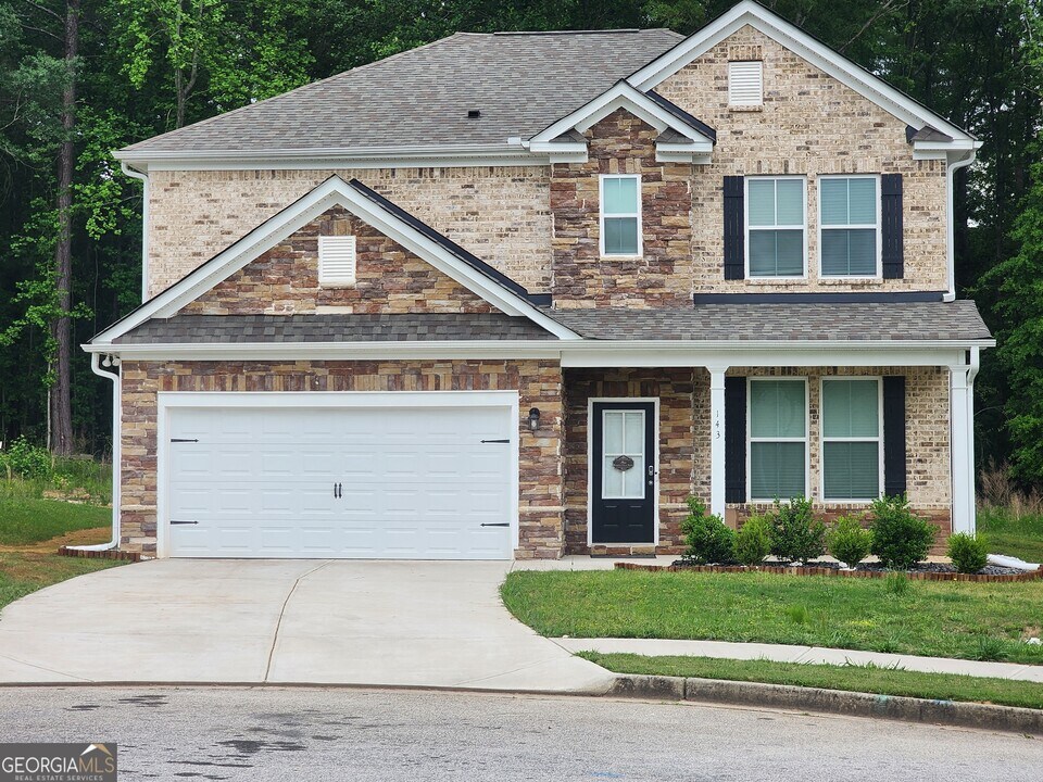 143 Hunts Ml Cir in Griffin, GA - Building Photo