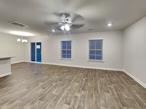 96 Salers Ln in Columbia, SC - Foto de edificio - Building Photo