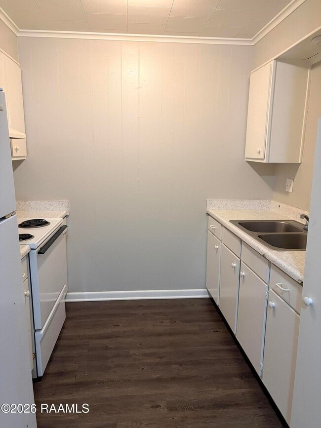 718 Harding St in Lafayette, LA - Building Photo - Building Photo