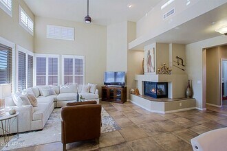 6505 E Night Glow Cir in Scottsdale, AZ - Foto de edificio - Building Photo