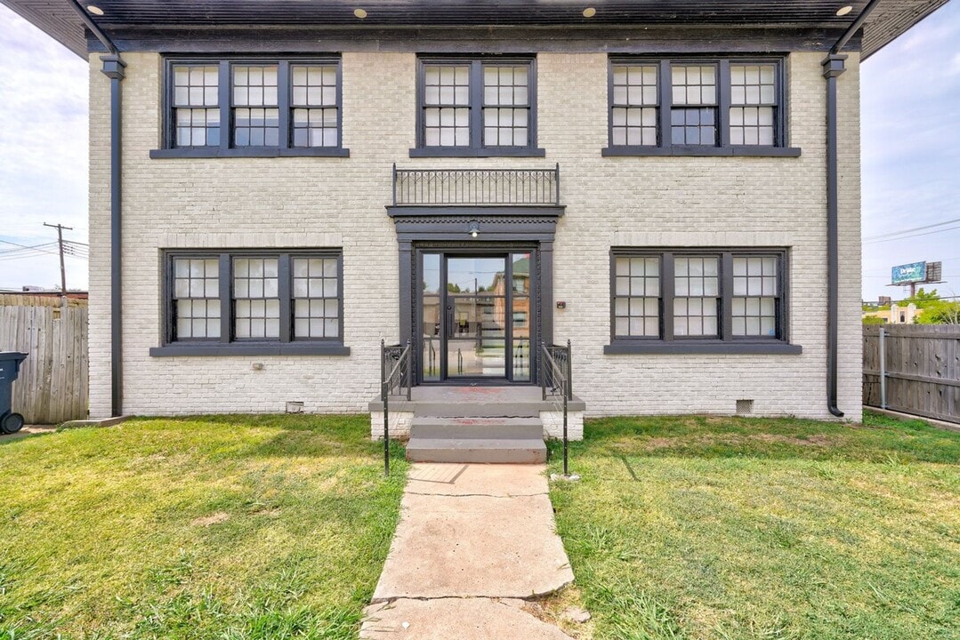 324 NW 24th St in Oklahoma City, OK - Building Photo