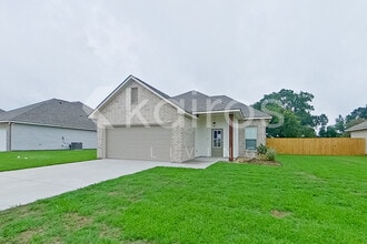 206 Carencro St in Carencro, LA - Building Photo - Building Photo