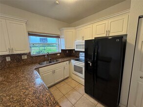 12701 SW 49th Ct in Miramar, FL - Building Photo - Building Photo