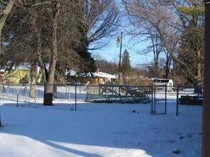 1416 13th St S in Moorhead, MN - Building Photo - Building Photo