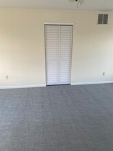 9309 James St in Philadelphia, PA - Foto de edificio - Building Photo