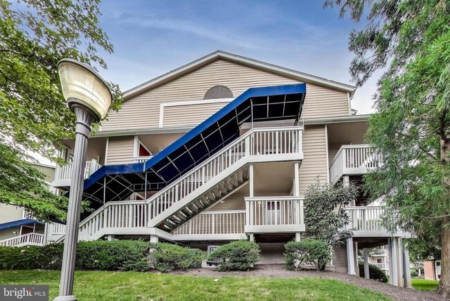 10805 Hampton Mill Terrace in North Bethesda, MD - Building Photo - Building Photo