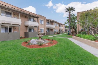 Pampas Lane Apartments in Anaheim, CA - Building Photo - Building Photo