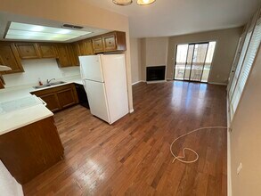 3002 N 70th St, Unit 240 in Scottsdale, AZ - Building Photo - Building Photo