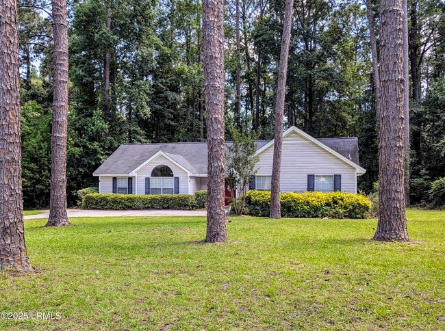 89 Thomas Sumter St in Beaufort, SC - Building Photo - Building Photo