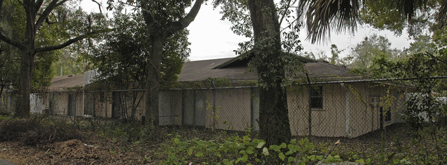 110 SE 8th St in Gainesville, FL - Building Photo - Building Photo