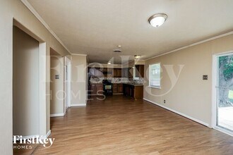 4210 Augusta Dr in Garland, TX - Building Photo - Building Photo