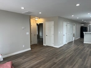 324 Adams St in Griffin, GA - Building Photo - Building Photo