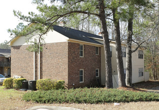 6113 Trestlewood Dr in Columbus, GA - Foto de edificio - Building Photo