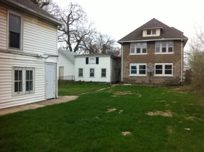 510 Garfield Ave in Calumet City, IL - Building Photo - Building Photo