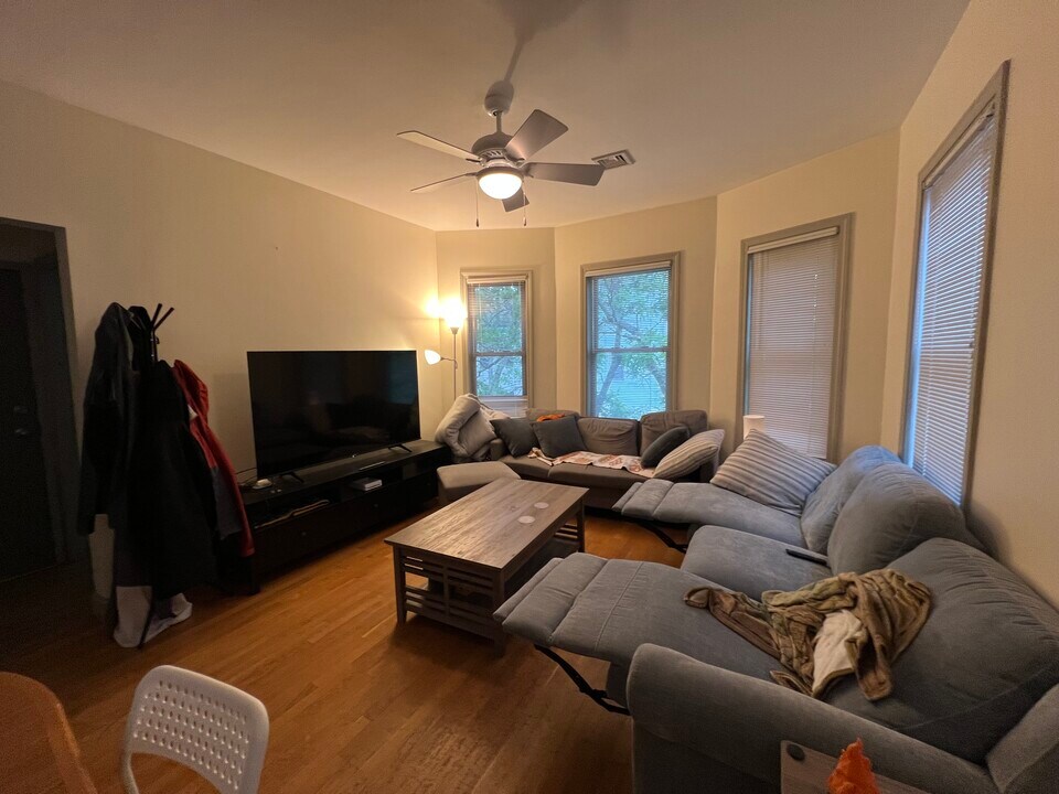 56 Market St, Unit 3 in Cambridge, MA - Building Photo