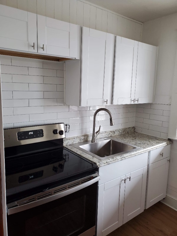 property at 1035 Lake Ave