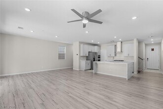 361 Wind Poppy St in Las Vegas, NV - Building Photo - Building Photo